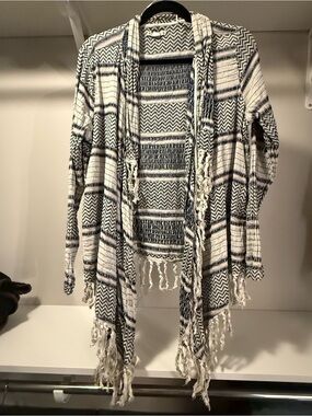 Open-Front Fringe Knit Cardigan - Navy & Cream